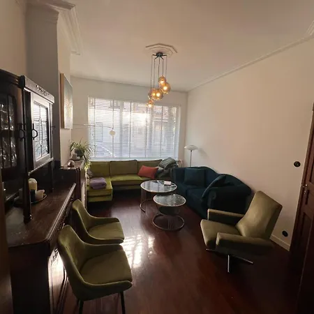 Charmante Art Deco Rijwoning * Остенде