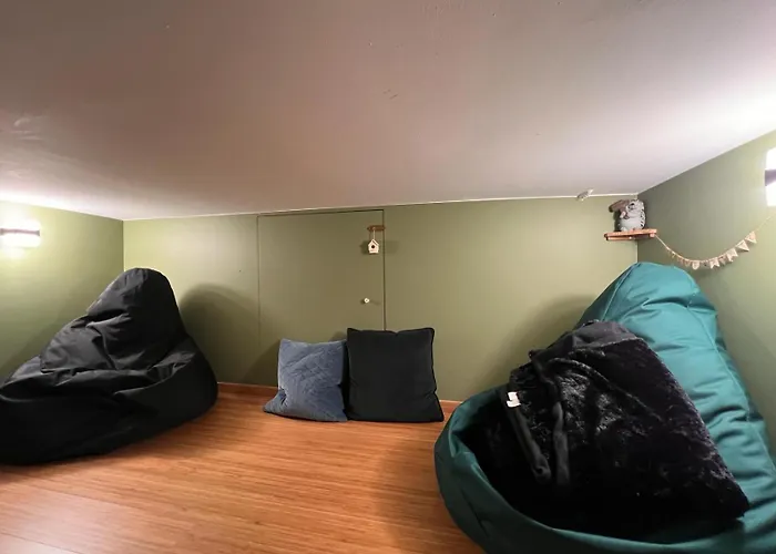 Charmante Art Deco Rijwoning 度假居