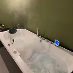 Charmante Art Deco Rijwoning 奥斯滕德