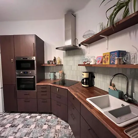 Dom wakacyjny Charmante Art Deco Rijwoning