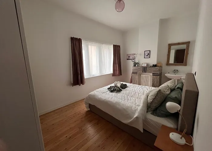 Charmante Art Deco Rijwoning 度假居 *